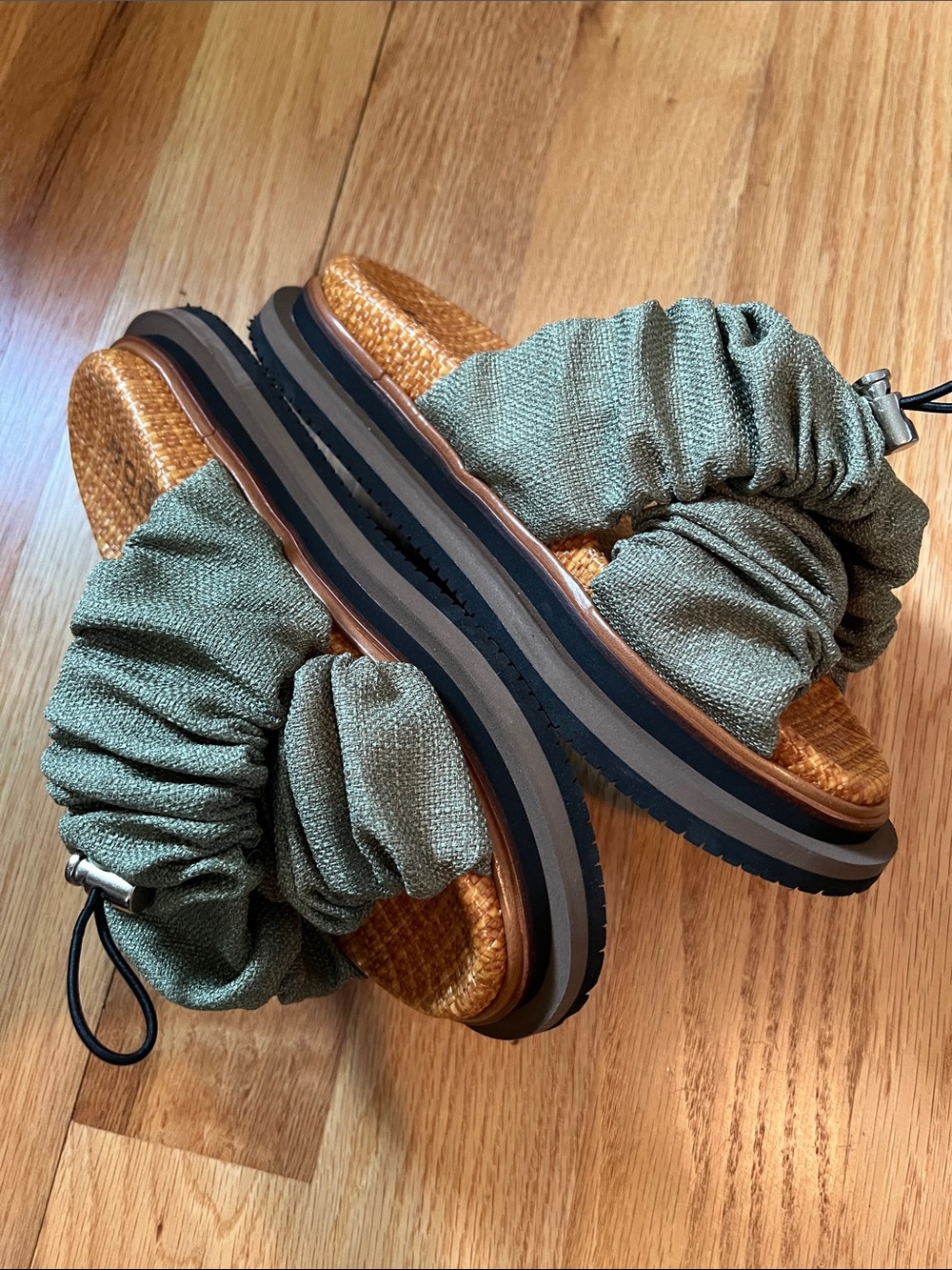Green Ruched Slide Sandals by Hogan size 6 - Picture 3 of 4